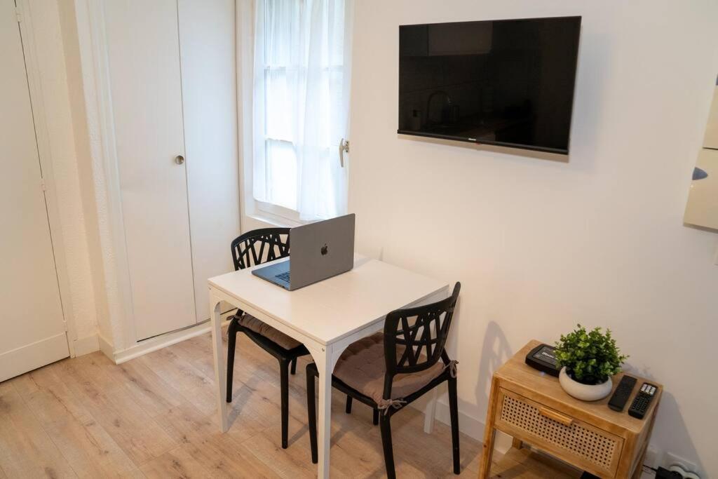 Du Puits Hyper Centre Apartment